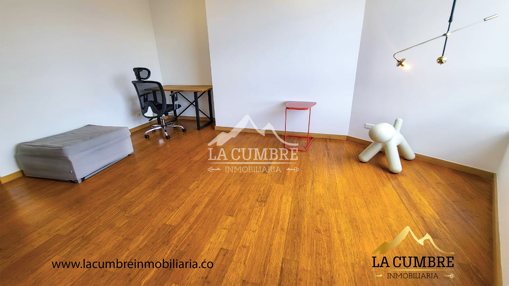 Casa en arriendo en El Tesoro, Medellín · foto 9 de 17