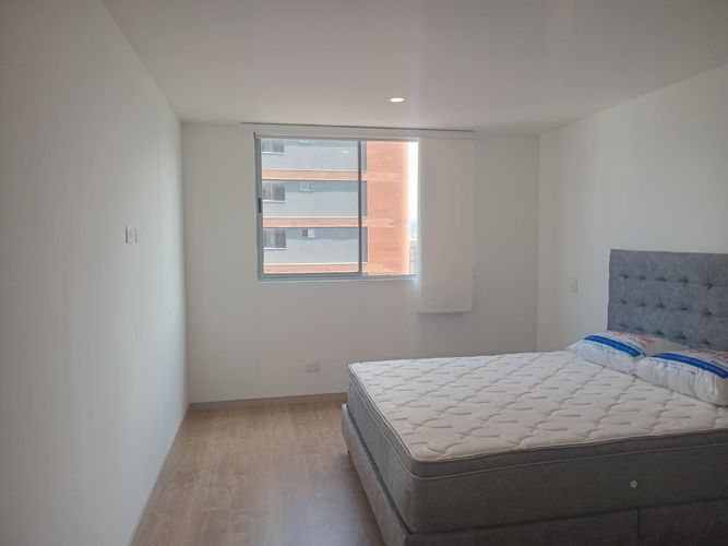 Apartamento de 3 alcobas en arriendo en El Poblado, Medellín, 95 m² · foto 11 de 18