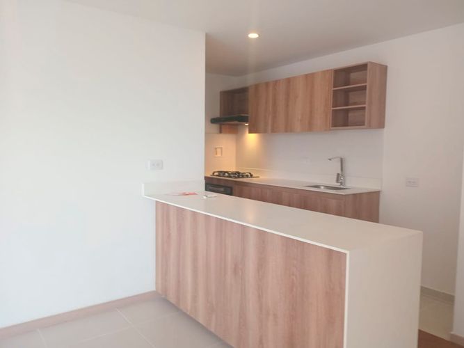 Apartamento de 3 alcobas en arriendo en El Poblado, Medellín, 95 m² · foto 4 de 18