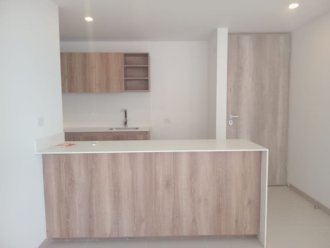 Apartamento de 3 alcobas en arriendo en El Poblado, Medellín, 95 m² · foto 7 de 18