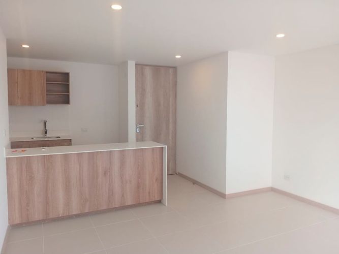 Apartamento de 3 alcobas en arriendo en El Poblado, Medellín, 95 m² · foto 6 de 18