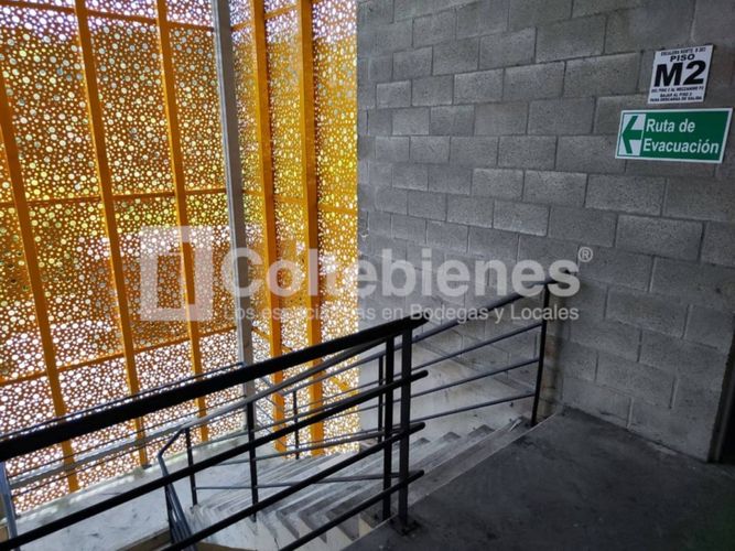 Bodega en arriendo en La Tablaza, La Estrella, 4256 m² · foto 12 de 18