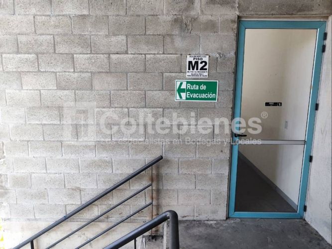 Bodega en arriendo en La Tablaza, La Estrella, 4256 m² · foto 13 de 18
