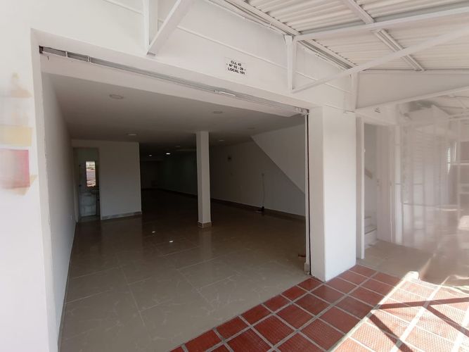 Local en arriendo en Los Colegios, Rionegro, 70 m² · foto 2 de 15