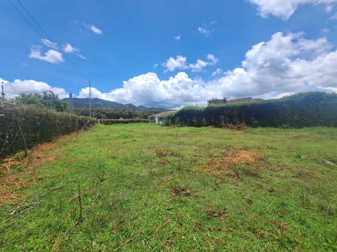 Lote en venta en La Ceja, 640 m² · foto 7 de 9