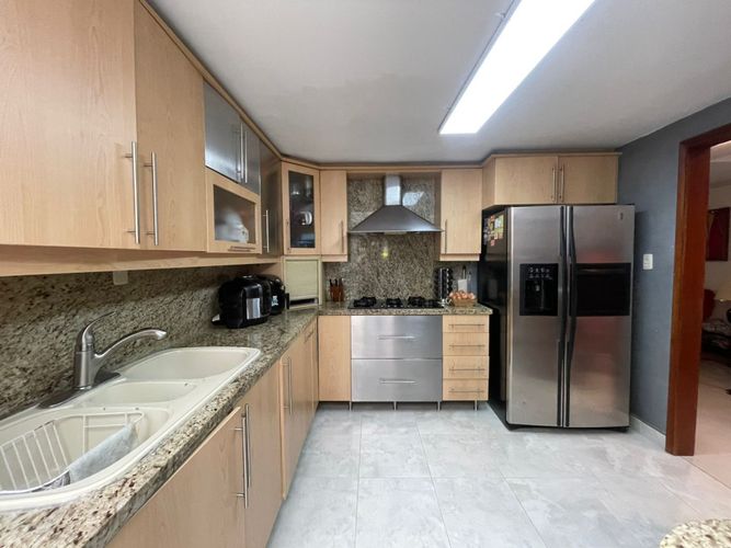 Casa de 3 alcobas en venta en Loma Del Esmeraldal, Envigado, 273 m² · foto 7 de 24