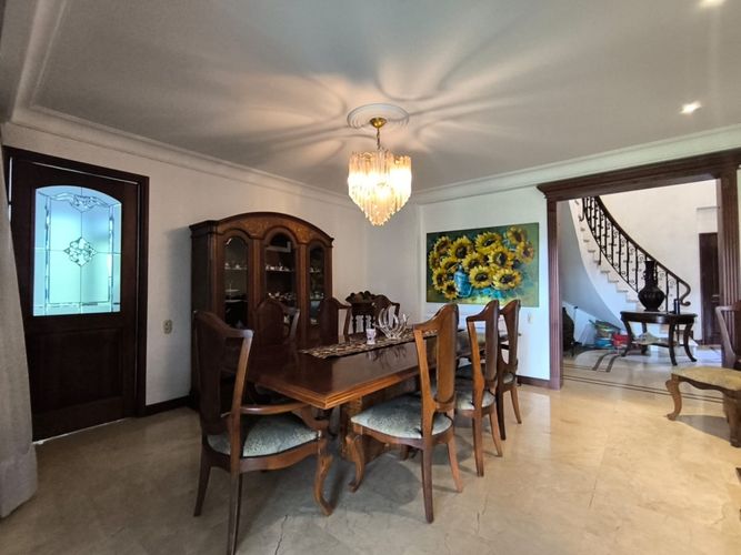 Casa de 4 alcobas en venta en Altos Del Poblado, Medellín, 464 m² · foto 8 de 24