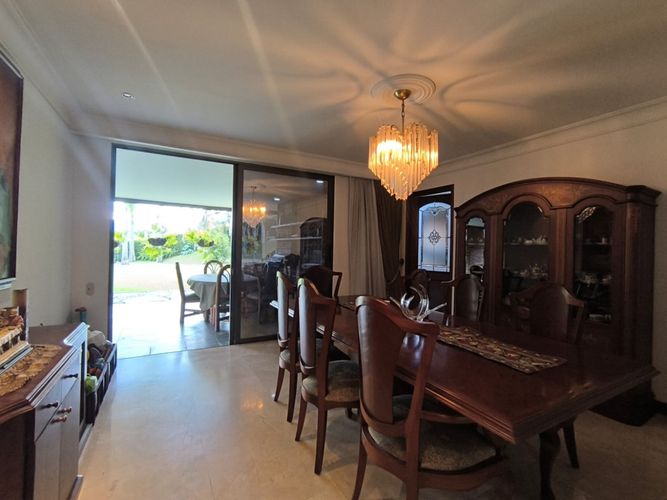 Casa de 4 alcobas en venta en Altos Del Poblado, Medellín, 464 m² · foto 9 de 24