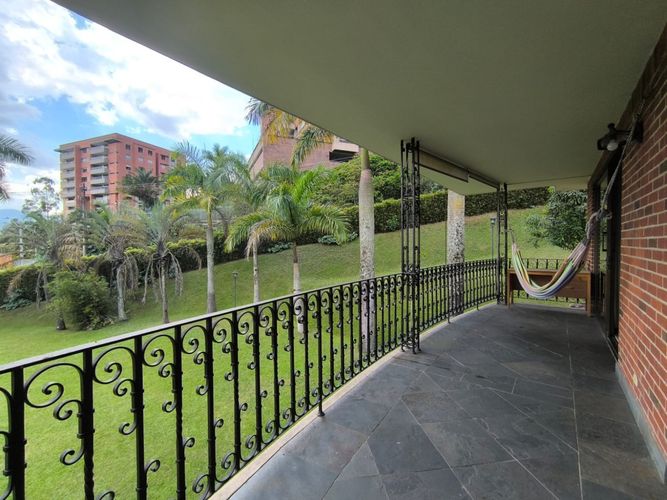 Casa de 4 alcobas en venta en Altos Del Poblado, Medellín, 464 m² · foto 21 de 24