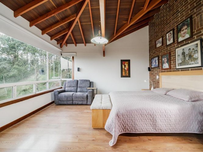 Casa de 5 alcobas en venta en Loma Del Escobero, El Retiro, 407 m² · foto 11 de 24