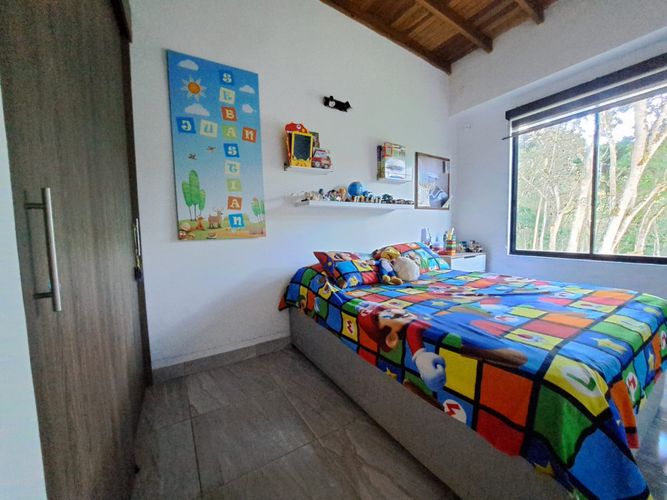 Casa de 4 alcobas en venta en Quirama, El Carmen de Viboral, 250 m² · foto 8 de 22