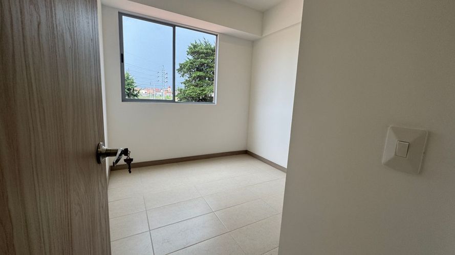 Apartamento de 3 alcobas en venta en Los Colegios, Rionegro, 78 m² · foto 3 de 10