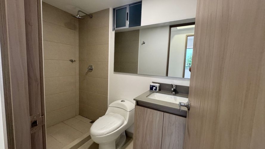 Apartamento de 3 alcobas en venta en Los Colegios, Rionegro, 78 m² · foto 9 de 10
