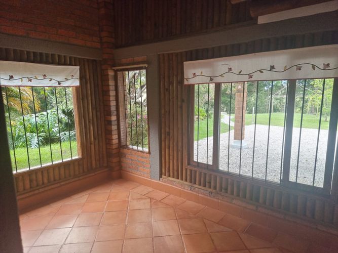 Casa de 3 alcobas en arriendo en El Rosal, Marinilla, 300 m² · foto 5 de 16