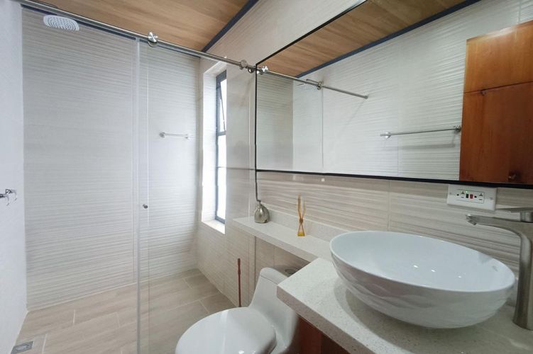 Casa de 5 alcobas en venta en Loma Del Escobero, El Retiro, 450 m² · foto 10 de 23