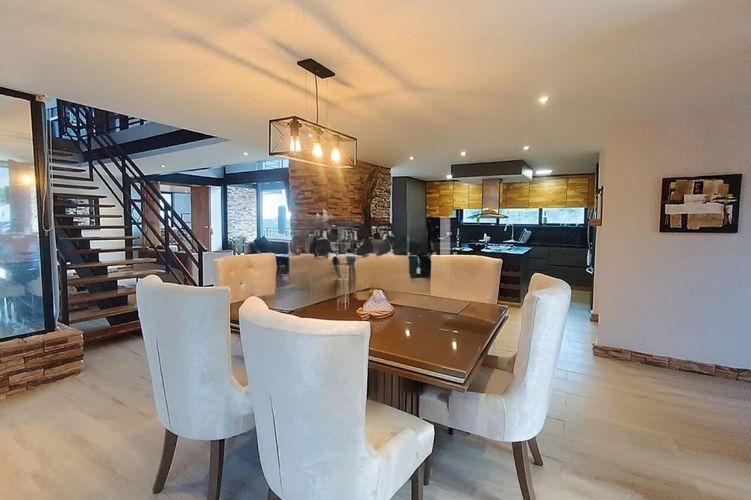 Casa de 5 alcobas en venta en Loma Del Escobero, El Retiro, 450 m² · foto 16 de 23