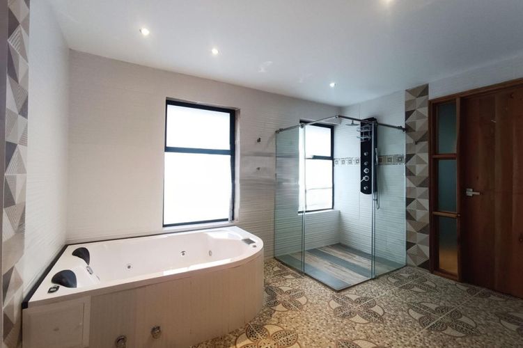 Casa de 5 alcobas en venta en Loma Del Escobero, El Retiro, 450 m² · foto 18 de 23