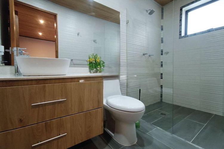 Casa de 5 alcobas en venta en Loma Del Escobero, El Retiro, 450 m² · foto 21 de 23