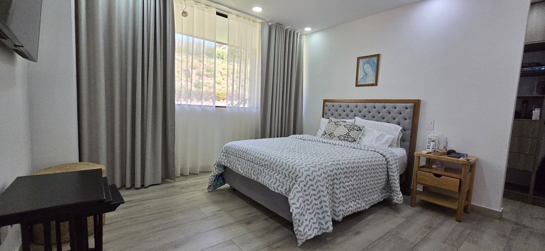 Casa de 3 alcobas en venta en Ruitoque, Girón, 380 m² · foto 18 de 24