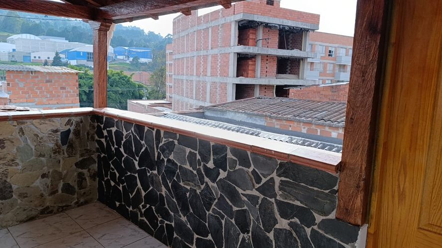 Apartamento de 4 alcobas en venta en Guarne, 112 m² · foto 11 de 22