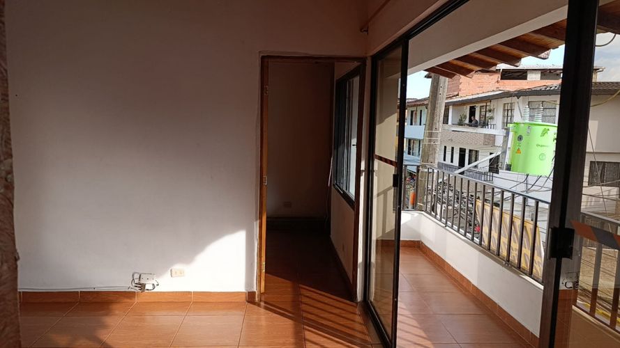 Apartamento de 4 alcobas en venta en Guarne, 112 m² · foto 16 de 22