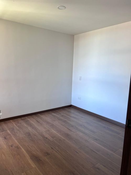 Apartamento de 2 alcobas en venta en Centro, Rionegro, 60 m² · foto 7 de 10