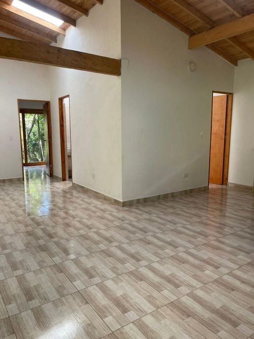 Casa de 3 alcobas en venta en Chaparral, Guarne, 125 m² · foto 11 de 22
