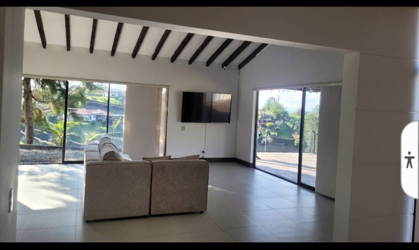 Casa de 3 alcobas en venta en Santa Ana, Rionegro, 270 m² · foto 4 de 22