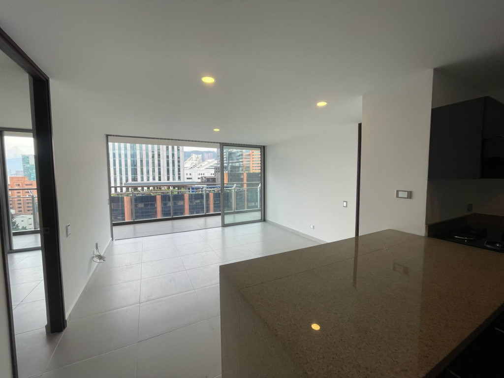 2BR Apartment in El Poblado (92 m²) - 3