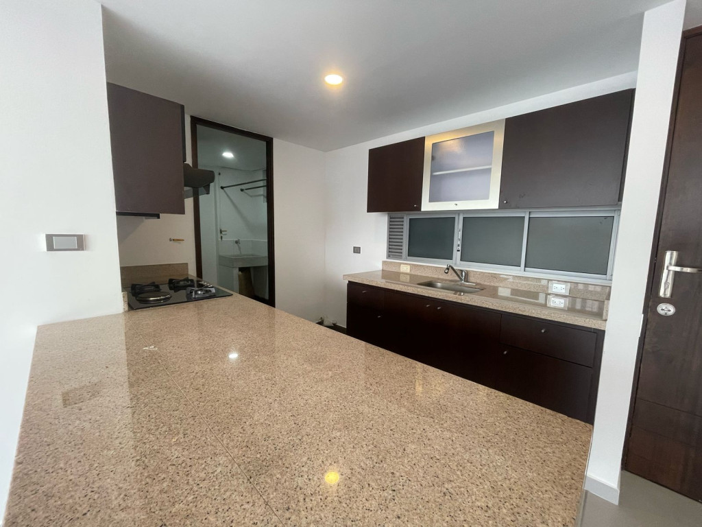 2BR Apartment in El Poblado (92 m²) - 4