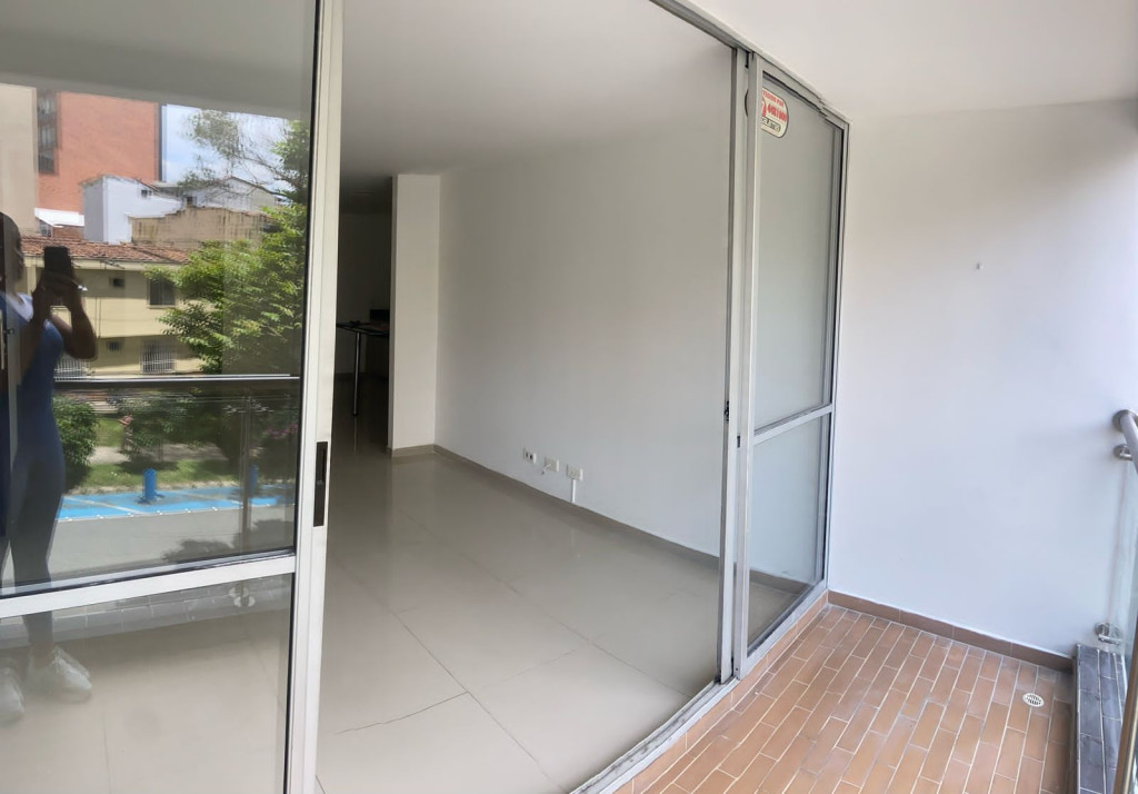 Apartamento en venta en Florida nueva, Medellín 3