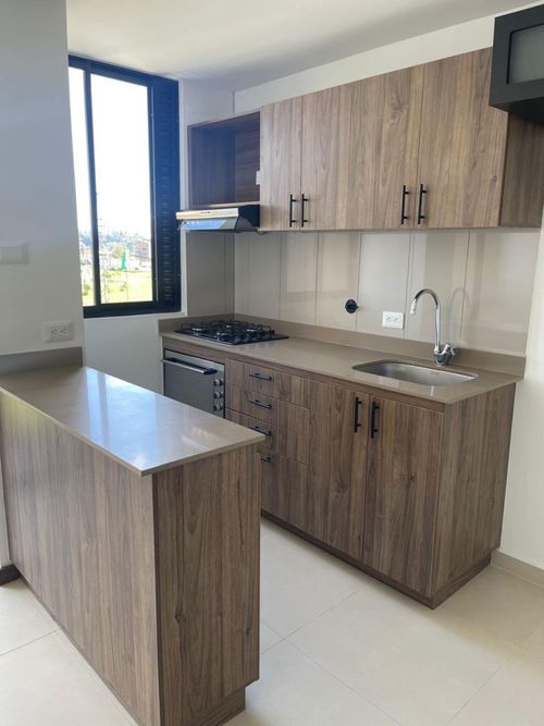 Apartamento de 2 alcobas en venta en Centro, Rionegro, 60 m² · foto 4 de 18