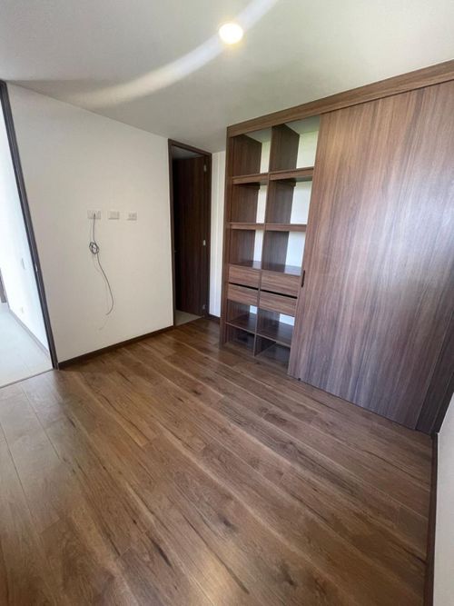Apartamento de 2 alcobas en venta en Centro, Rionegro, 60 m² · foto 8 de 18