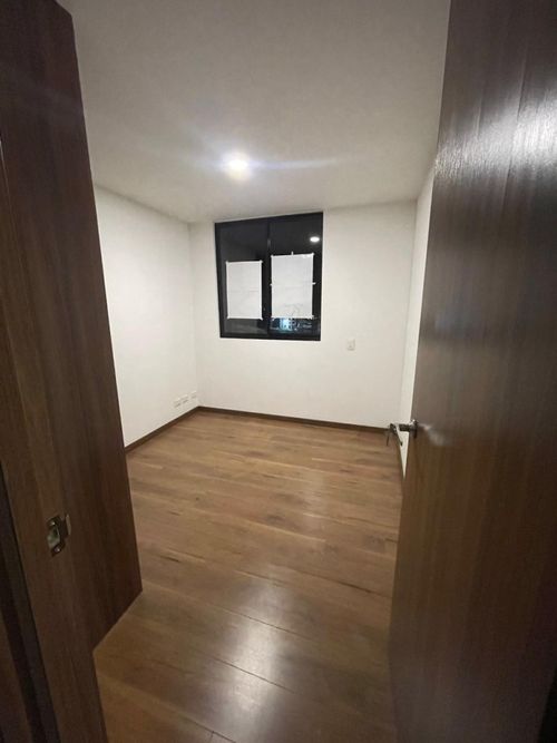 Apartamento de 2 alcobas en venta en Centro, Rionegro, 60 m² · foto 9 de 18