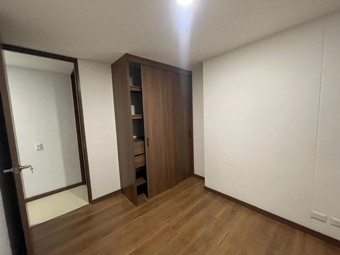 Apartamento de 2 alcobas en venta en Centro, Rionegro, 60 m² · foto 10 de 18