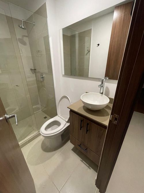 Apartamento de 2 alcobas en venta en Centro, Rionegro, 60 m² · foto 12 de 18