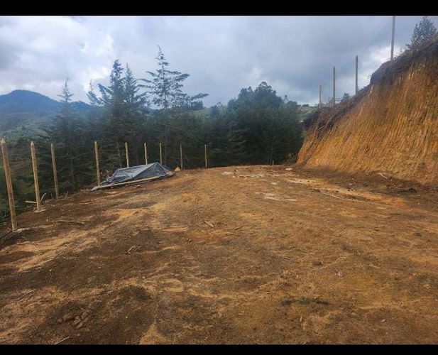 Lote en venta en Los Salados, El Retiro, 3333 m² · foto 2 de 10