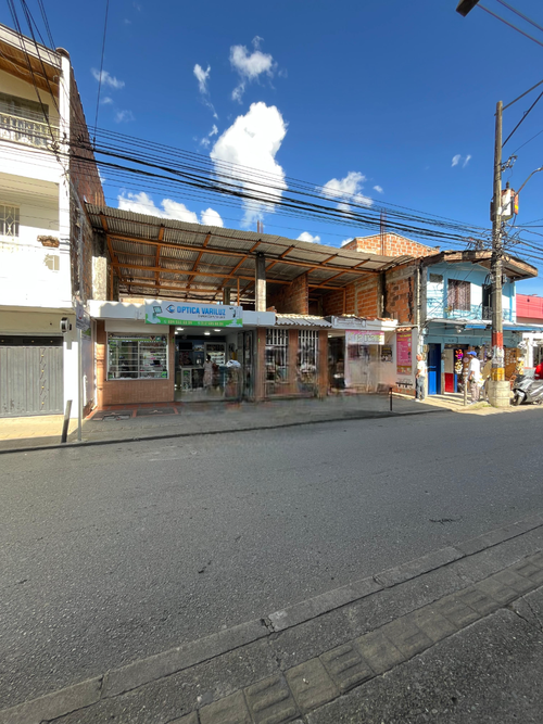 $1.600.000.000 en Guamito