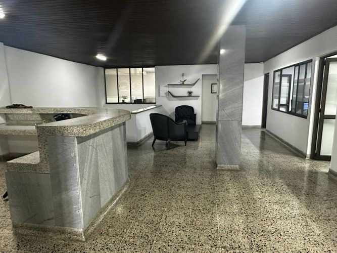 Bodega en arriendo en Gaitan, Bucaramanga, 850 m² · foto 2 de 18