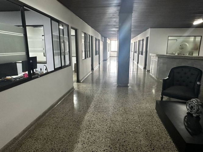Bodega en arriendo en Gaitan, Bucaramanga, 850 m² · foto 3 de 18