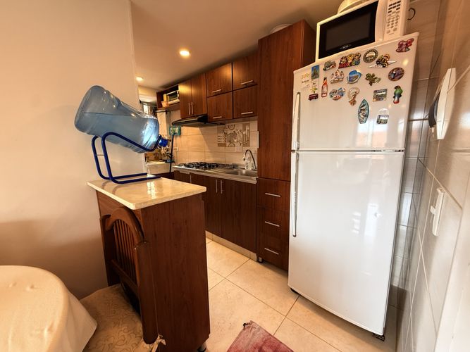 Apartamento de 3 alcobas en venta en Fac, Madrid, 63 m² · foto 5 de 21