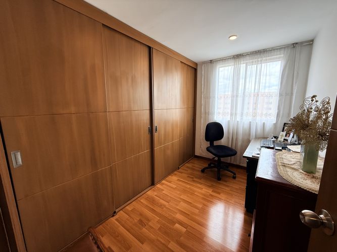 Apartamento de 3 alcobas en venta en Fac, Madrid, 63 m² · foto 12 de 21