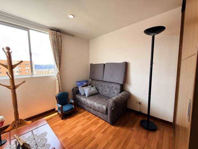 Apartamento de 3 alcobas en venta en Fac, Madrid, 63 m² · foto 15 de 21