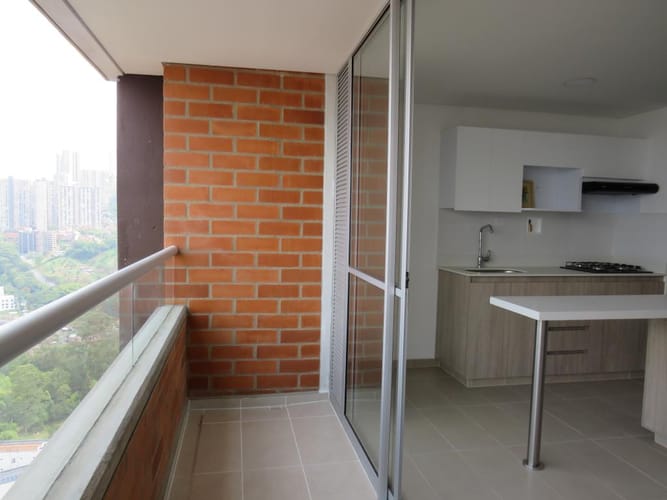 Apartamento en venta en Loma De San Jose, Sabaneta · foto 13 de 24