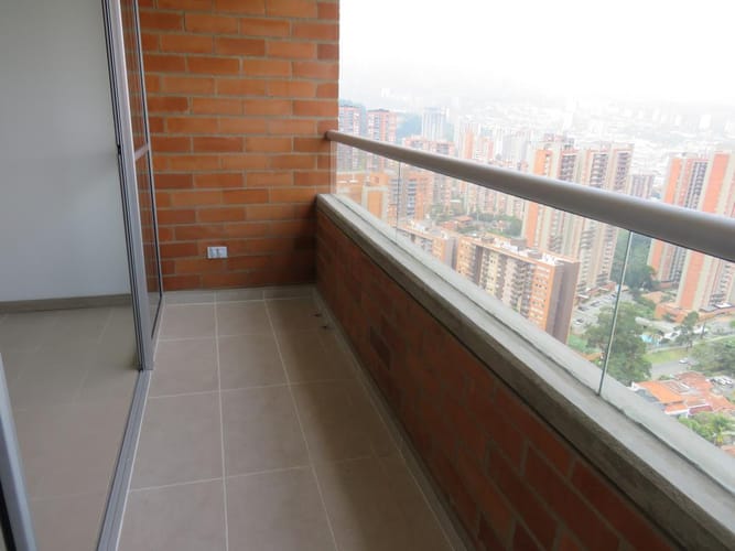 Apartamento en venta en Loma De San Jose, Sabaneta · foto 15 de 24