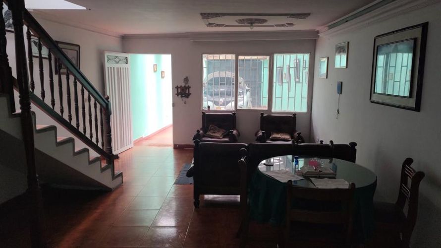 Casa de 5 alcobas en venta en Guarne, 215 m² · foto 2 de 20