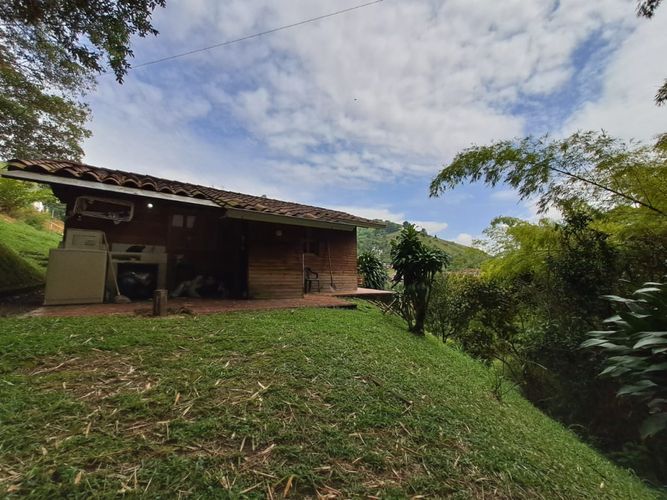Casa de 2 alcobas en venta en El Rincón, Medellín, 60 m² · foto 15 de 24