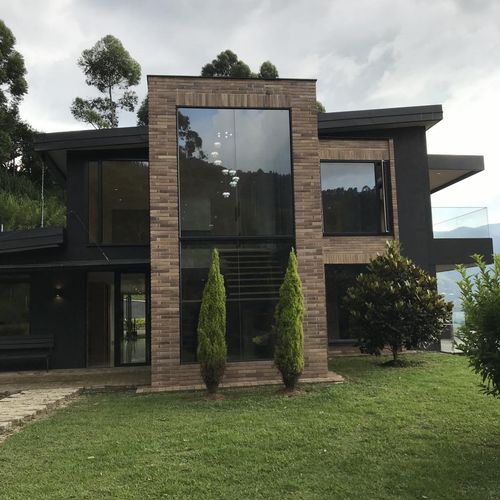 Casa de 5 alcobas en venta en San Isidro, La Estrella, 683 m² · foto 3 de 24