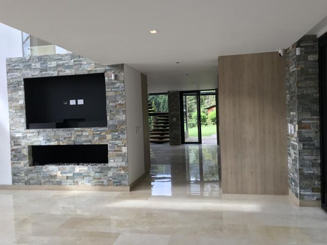 Casa de 5 alcobas en venta en San Isidro, La Estrella, 683 m² · foto 7 de 24