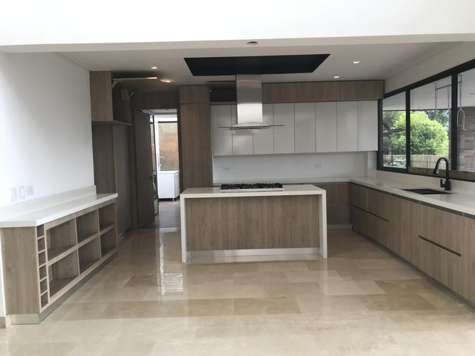 Casa de 5 alcobas en venta en San Isidro, La Estrella, 683 m² · foto 13 de 24